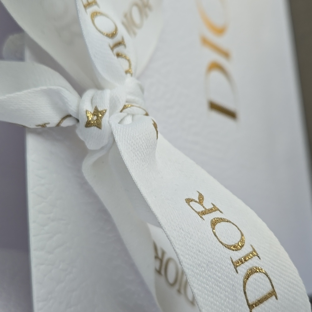 New Chic Dior set gold star design 2025 Dior pouch, Bag, Ribbon Card & Envelope - Picture 10 of 12